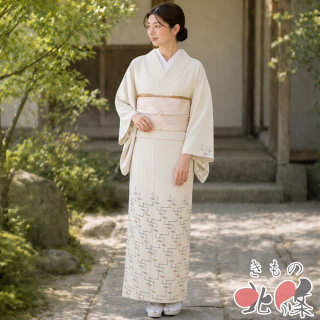 特選　久米島紬 着物 未使用 正絹 袷 カジュアル 縦縞模様 絣模様 淡黄蘗色 茶色 紺色 身丈163.5cm 裄66.5cm L きもの北條 A1378-1