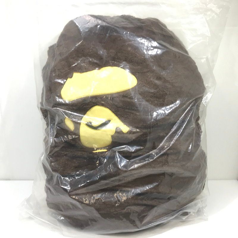 【中古美品】 A BATHING APE アベイシングエイプ BIG APE HEAD CUSION 001H01701003M ビッグ エイプ ヘッド クッション 【208-260613-na-01-tagh】