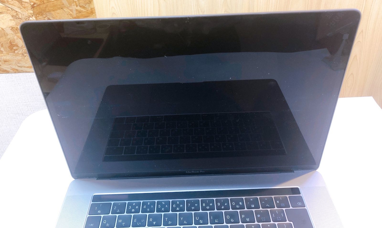 4594】アップル MacBook Pro 15-inch 2017 1TB A1707 メモリ16GB Intel 