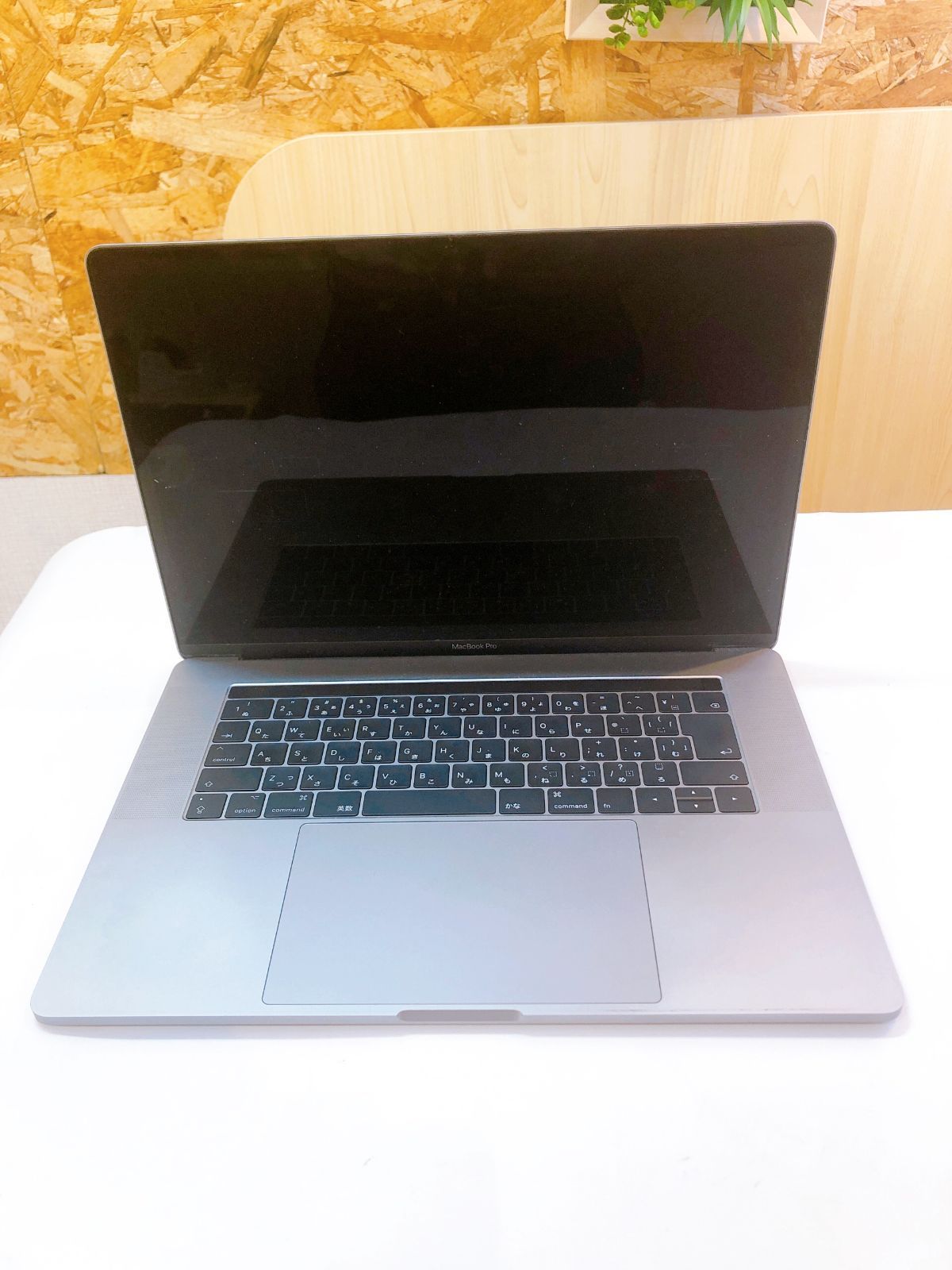 4594】アップル MacBook Pro 15-inch 2017 1TB A1707 メモリ16GB Intel