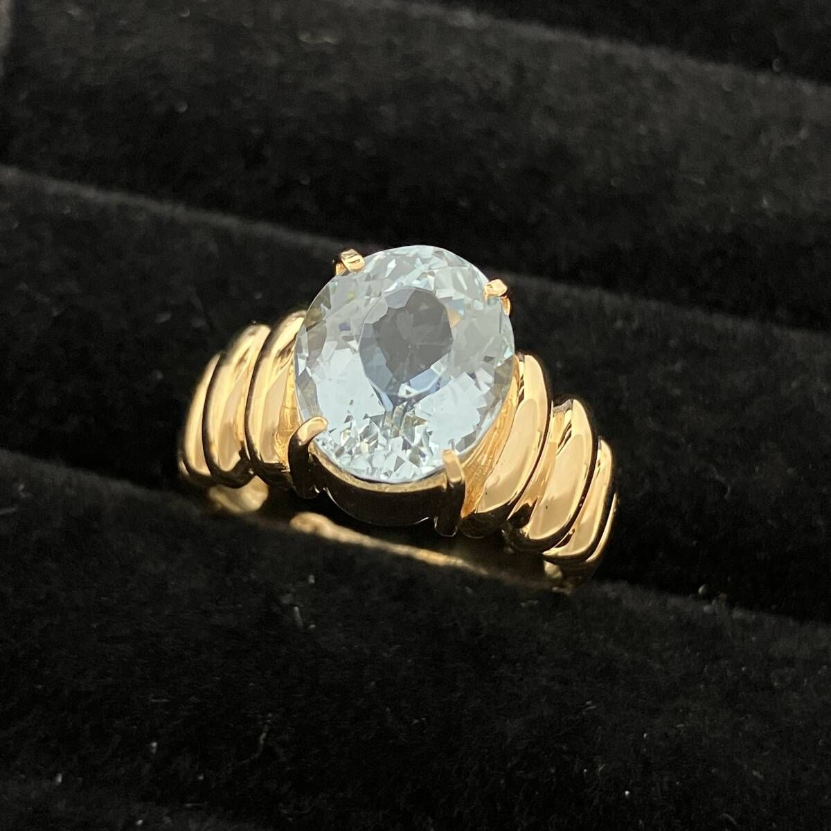 鑑別カード付 新品仕上済み 天然アクアマリン3.82ct デザイン リング K18 13号 7.8g 金 イエロー ゴールド 指輪 123,228円