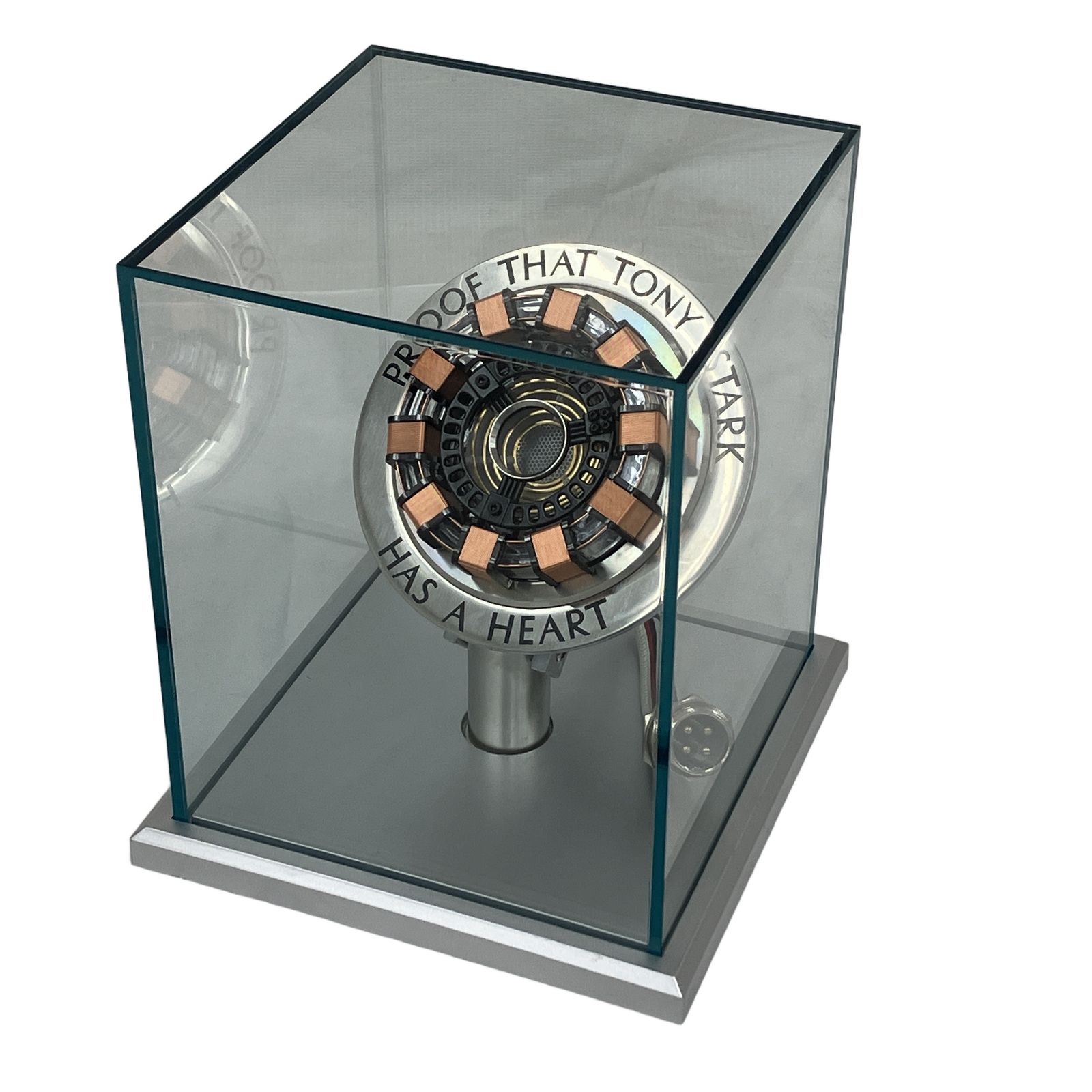 アイアンマン アークリアクター MK2 1/1スケール 金属製 完成品 ケース付き USB/タイプC給電式 ジャンク M11348608