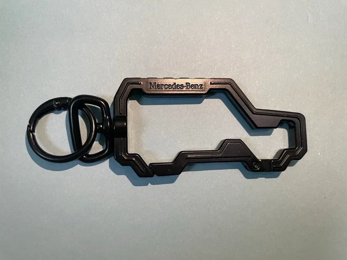 メルセデス ベンツ カラビナ キーホルダー