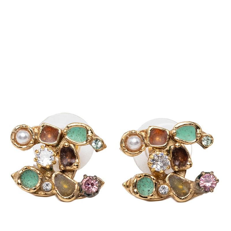 CHANEL ピアス　05P ベージュ スタッドピアス ココマーク　アクセサリー シャネル ココマーク スタッドピアス 05P ゴールド メッキ レディース