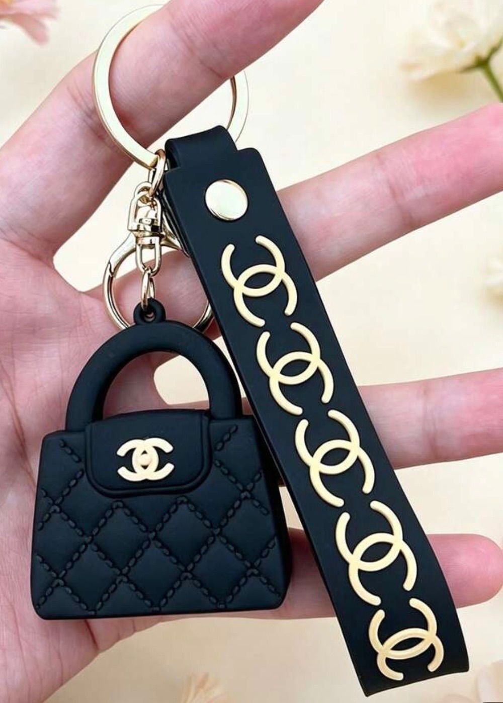 シャネル ノベルティ ショルダーバッグ バッグ 白 【未使用】 BTS 人気