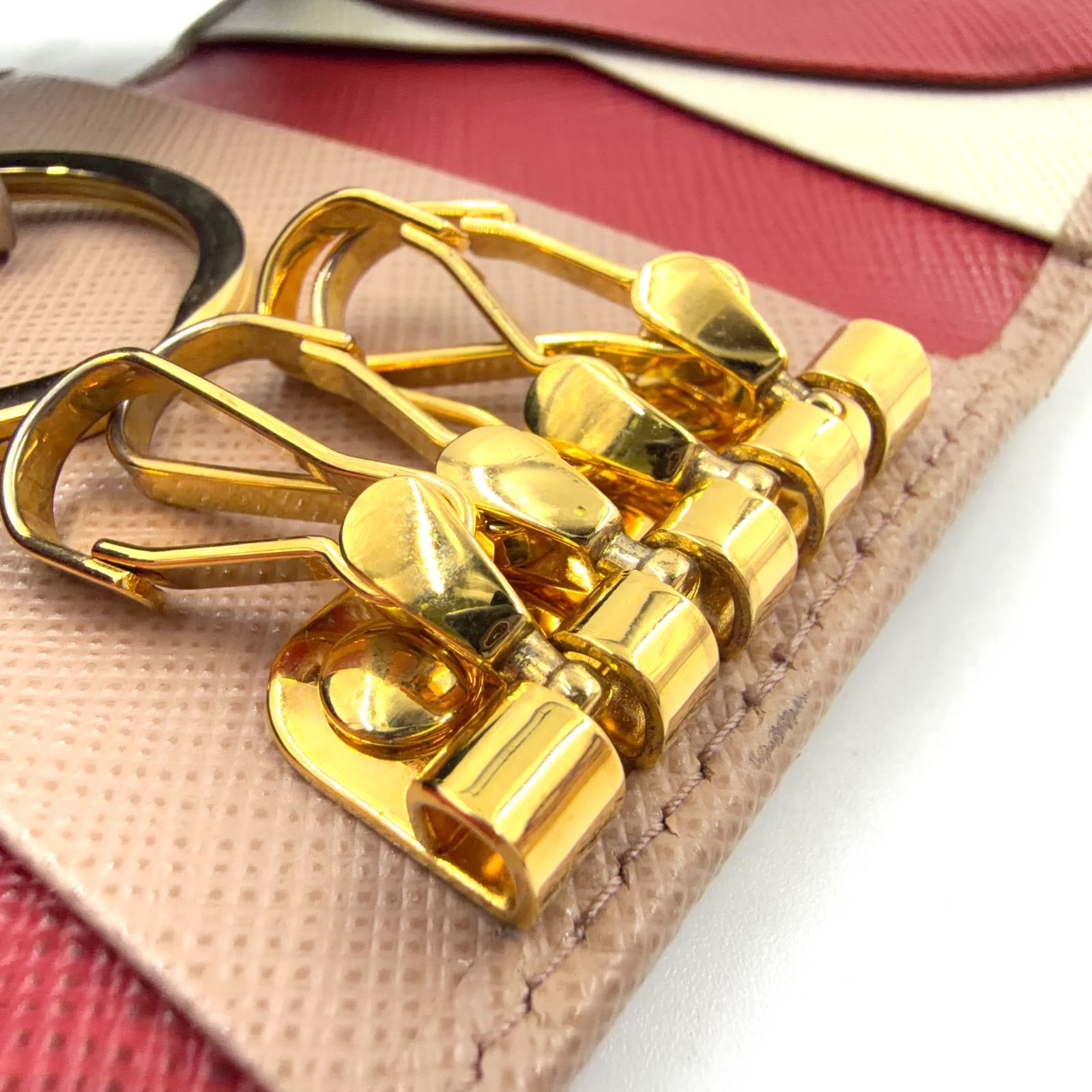 PRADA SAFFIANO METAL サフィアーノレザー ピンクベージュ キーケース