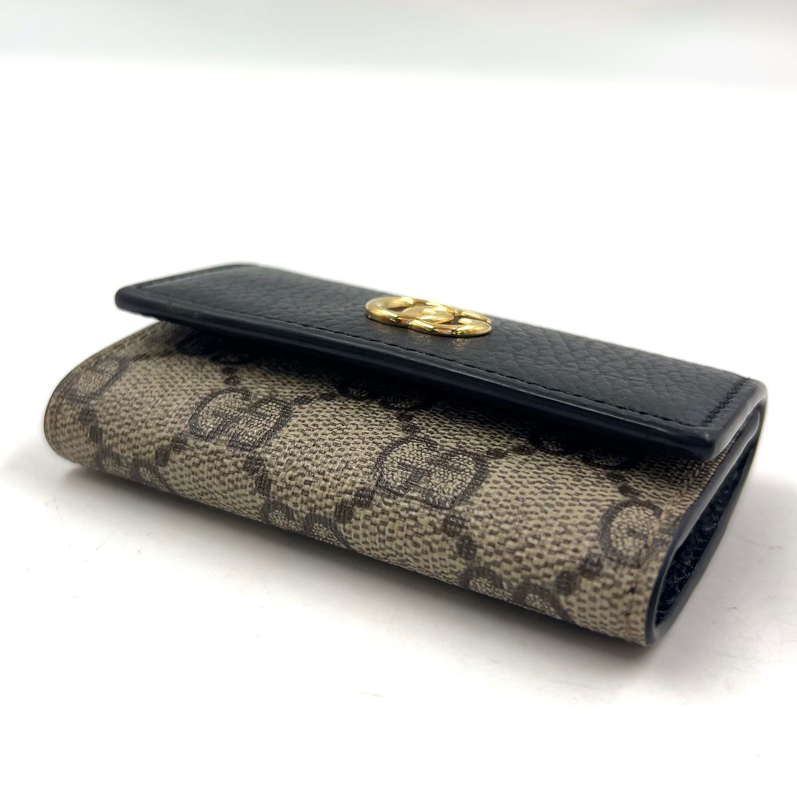 GUCCI GGマーモント プチマーモント レザー、PVC ブラック、ベージュ