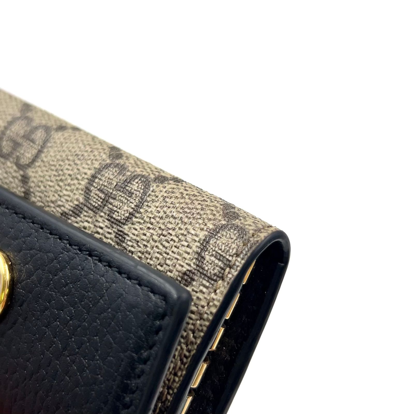 GUCCI GGマーモント プチマーモント レザー、PVC ブラック、ベージュ