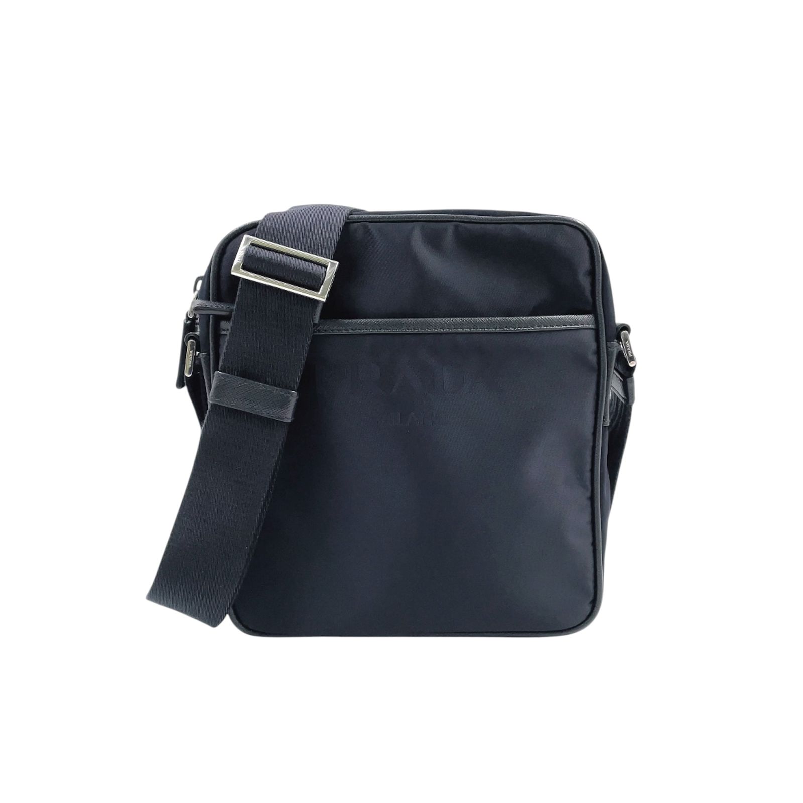 【新着】PRADA ナイロン×サフィアーノレザー スクエア ナイロン、サフィアーノレザー ダークネイビー ショルダーバッグ シルバー 2VH143