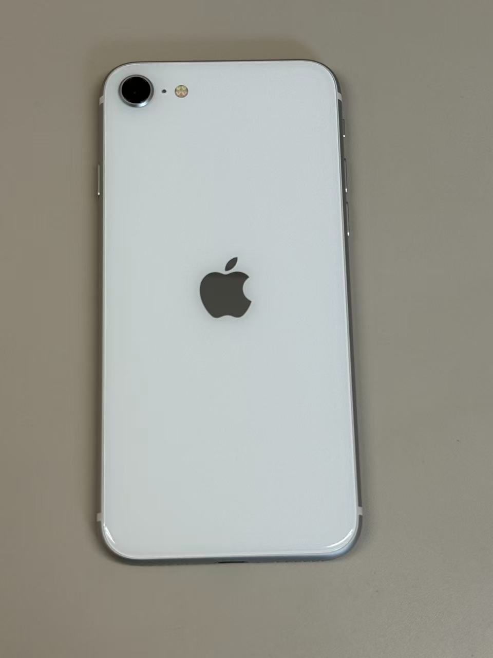 極美品 iPhone SE2 64GB ホワイト バッテリー96% SIMフリー - メルカリ