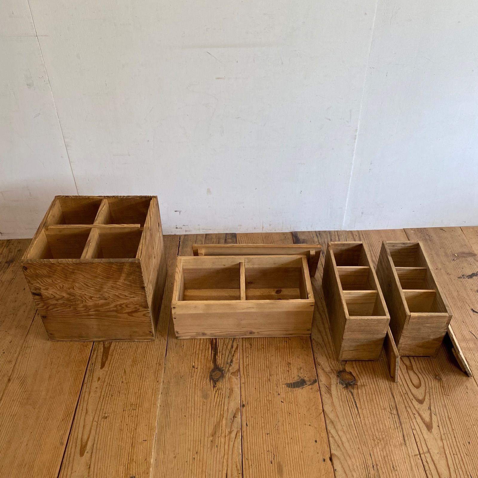 4 piece set antique old wooden box wall hanging wooden display shelf collection case old furniture, old tools, wooden box X17