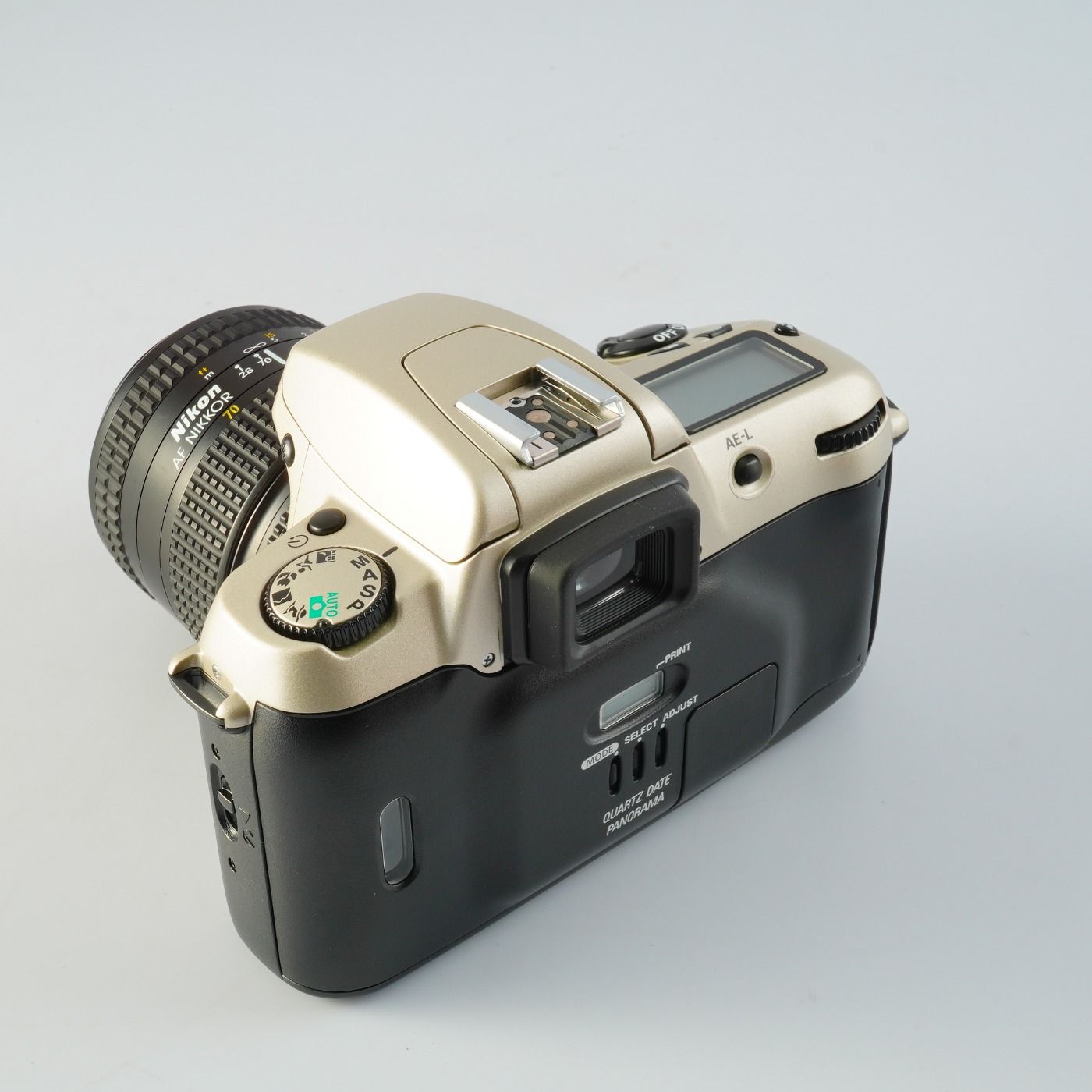 Nikon ニコン F60 ( N60 ) + AF Nikkor 28-70mm F/3.5-4.5 D AF