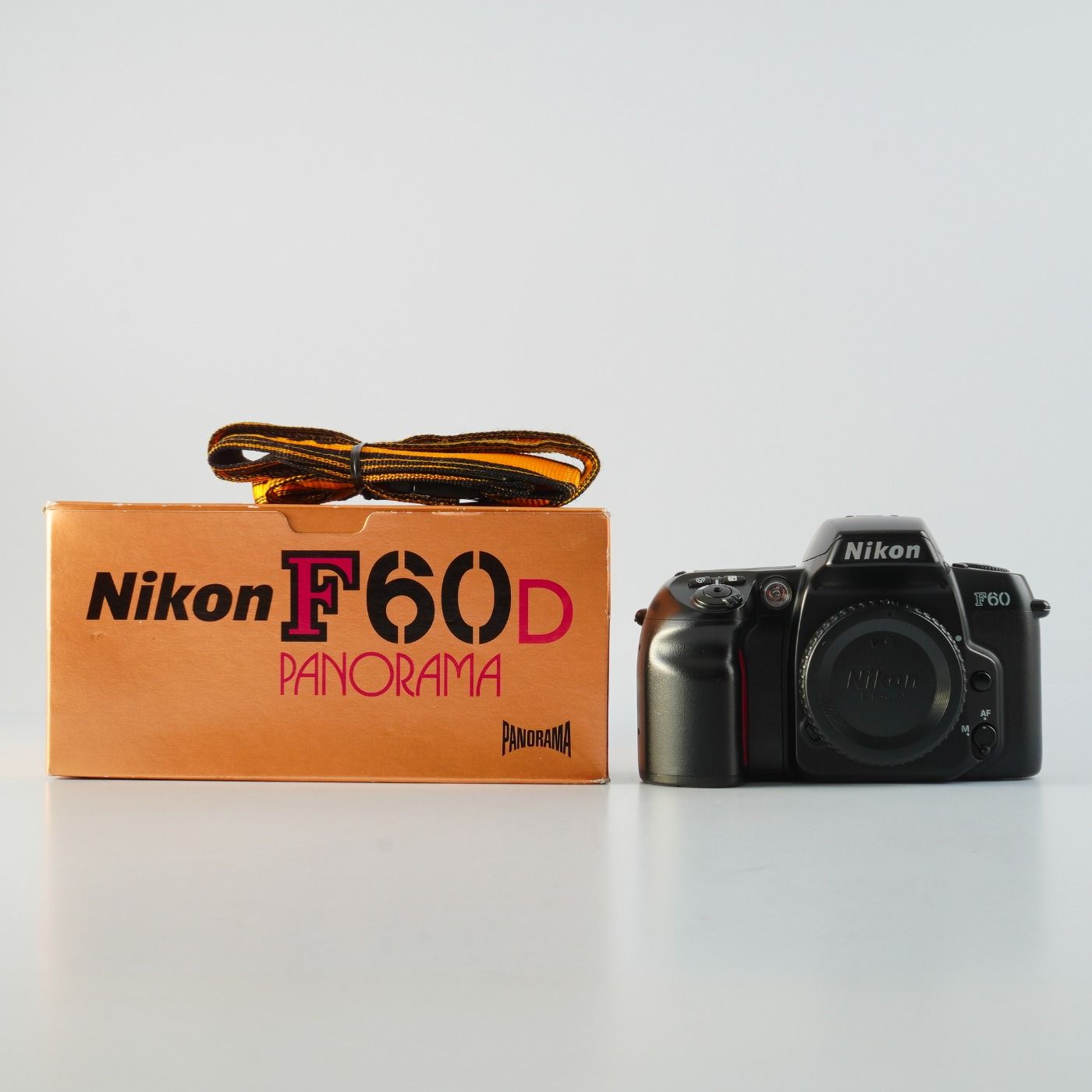 Nikon ニコン F60 ( N60 ) AF フィルム一眼レフカメラ - メルカリ
