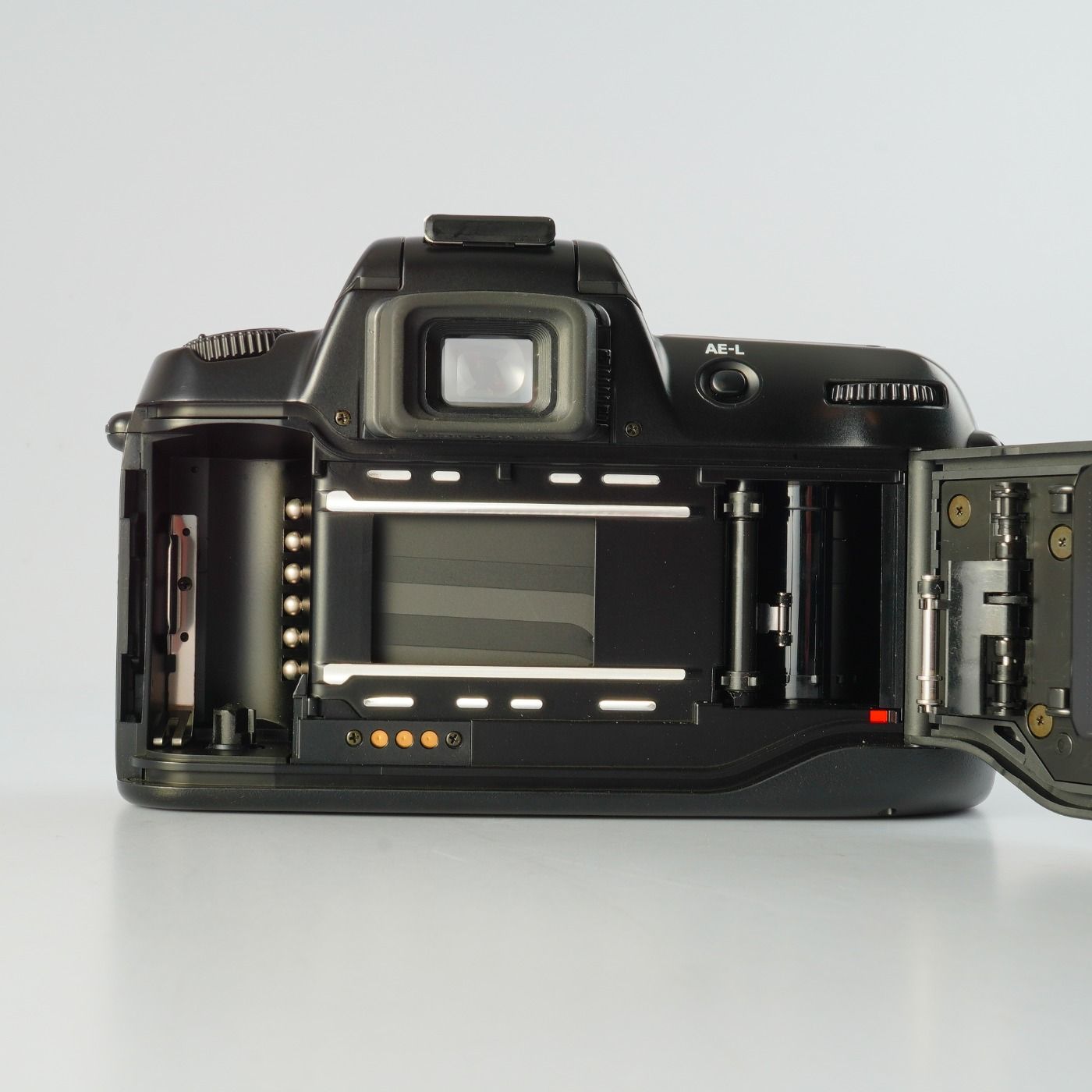 Nikon ニコン F60 ( N60 ) AF フィルム一眼レフカメラ - メルカリ