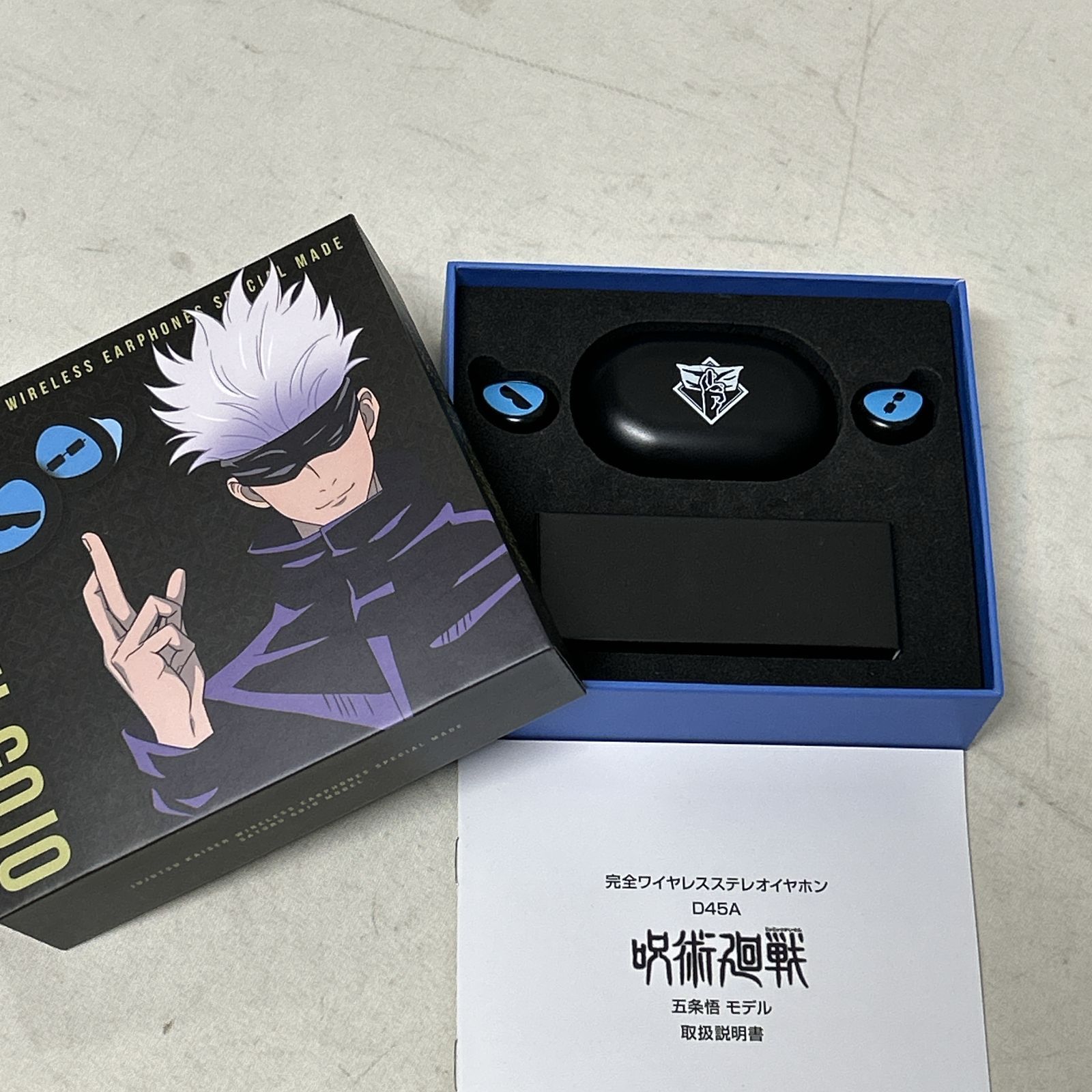 [浜館68-780] 呪術廻戦 五条悟 モデル TRUE WIRELESS STEREO EARPHONES [中古品]