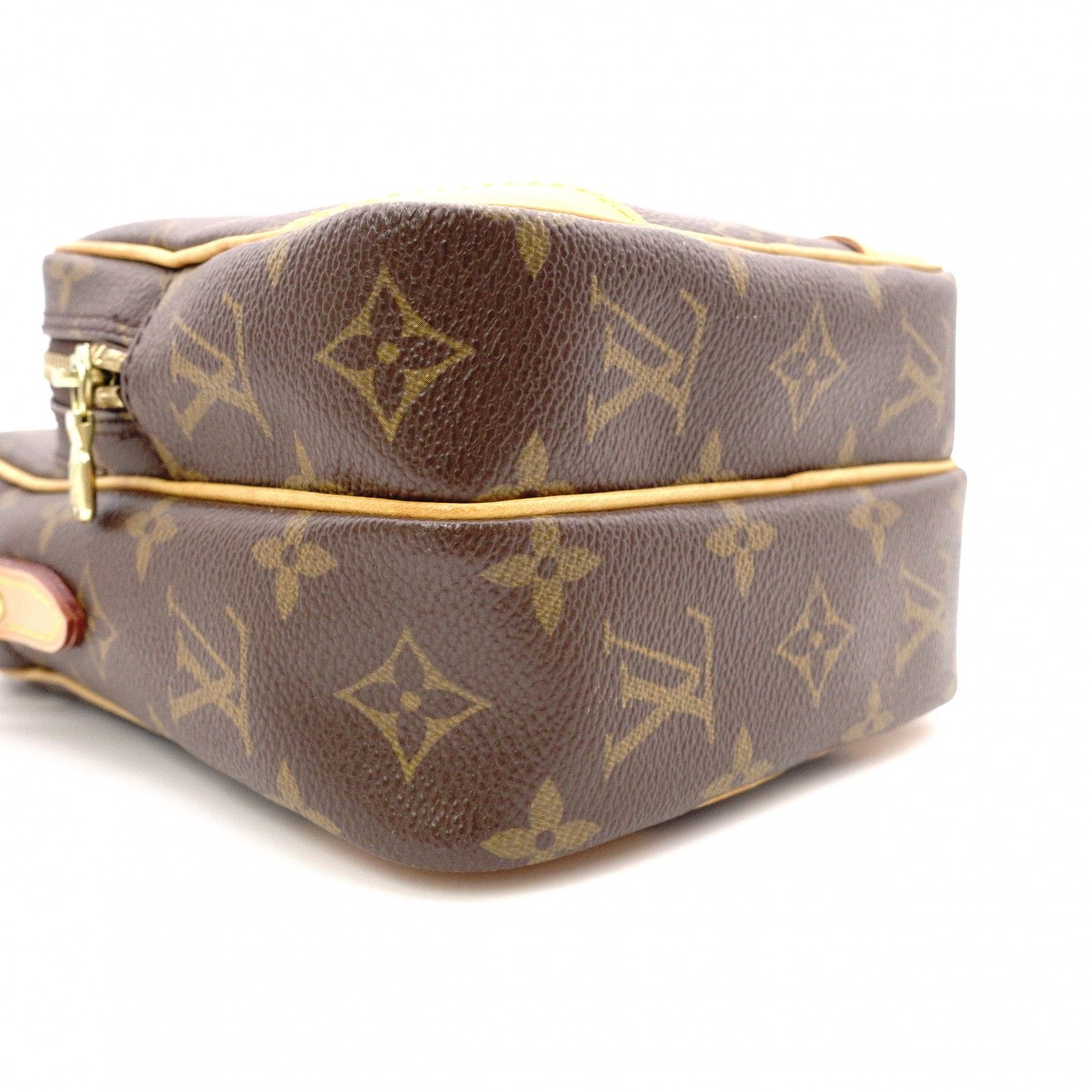 LOUIS VUITTON ルイ ヴィトン アマゾン モノグラム ショルダーバッグ 