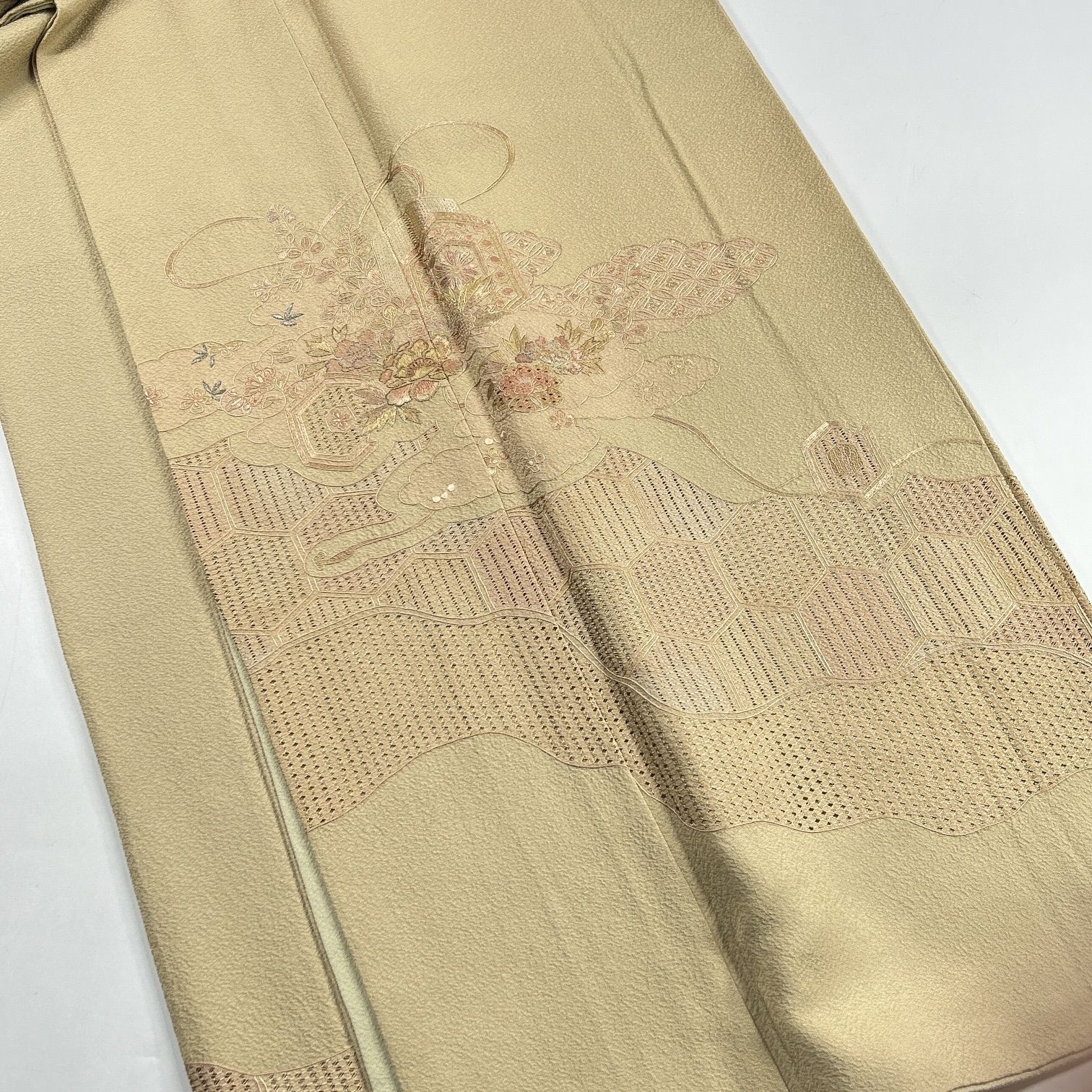 訪問着 汕頭刺繍 蘇州刺繍 落款あり 3枚 正絹 着物まとめ売り【F259 