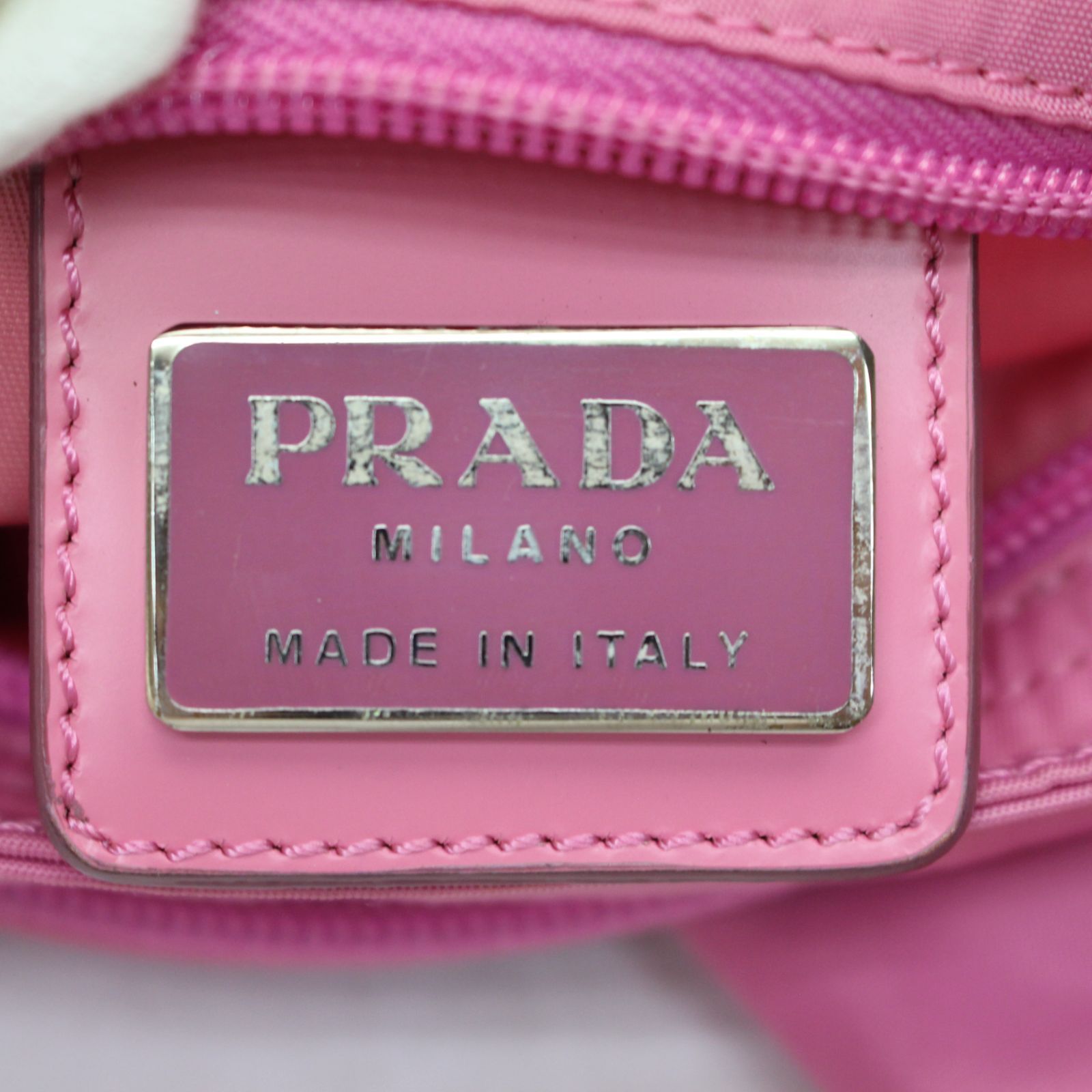 715)【美品】PRADA プラダ ショルダーバッグ 三角プレート ナイロン