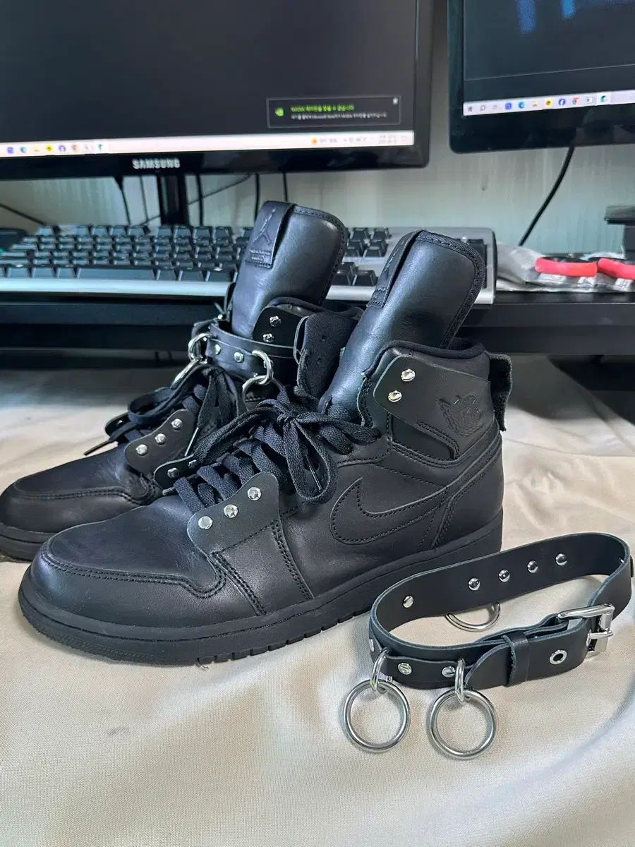 コム・デ・ギャルソン NIKE ジョーダン 1 ハイ ストラップ シューズ 280