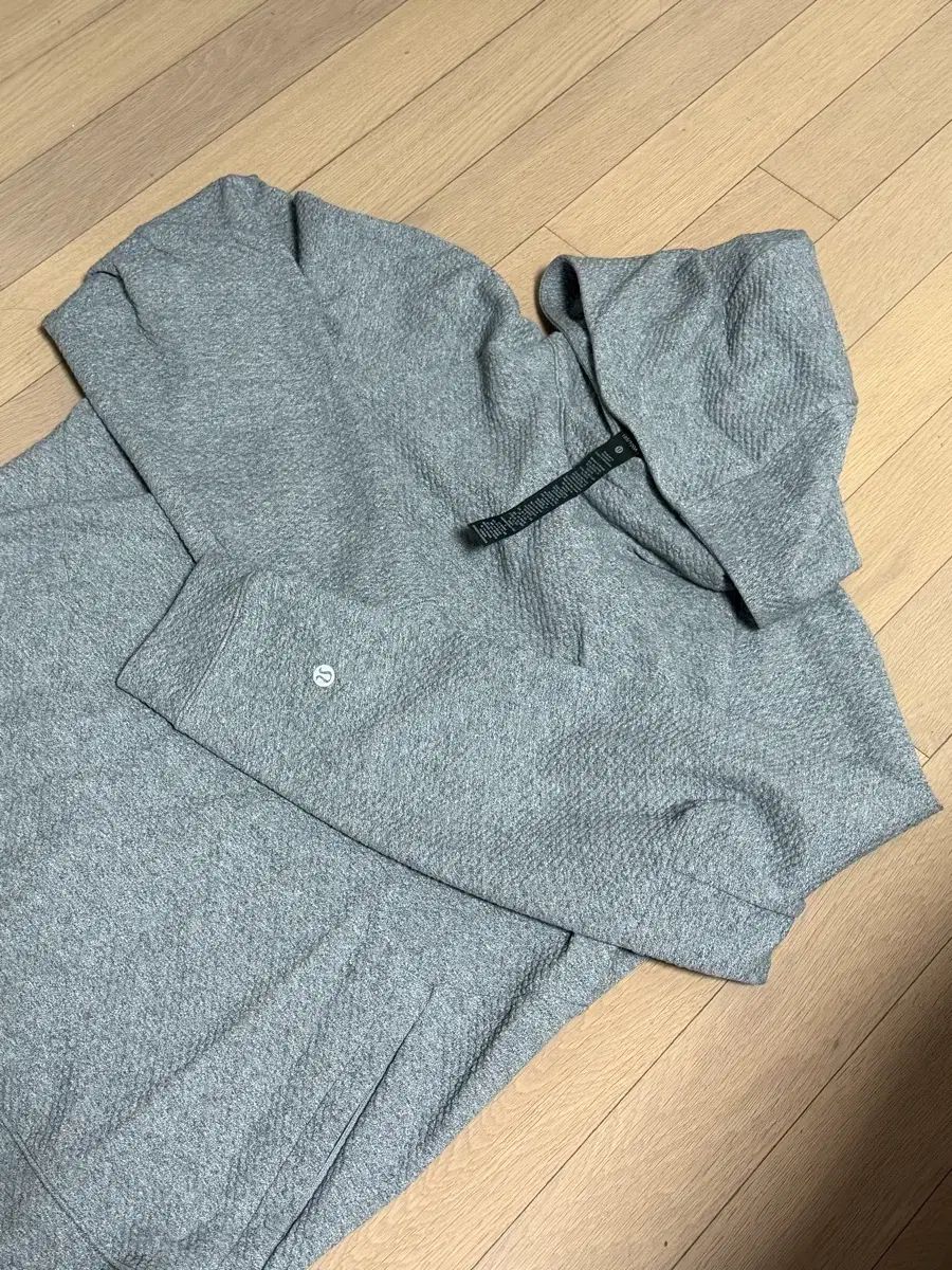 ルルレモン 텍스처드 ダブル ニット コットン フーディー (M)