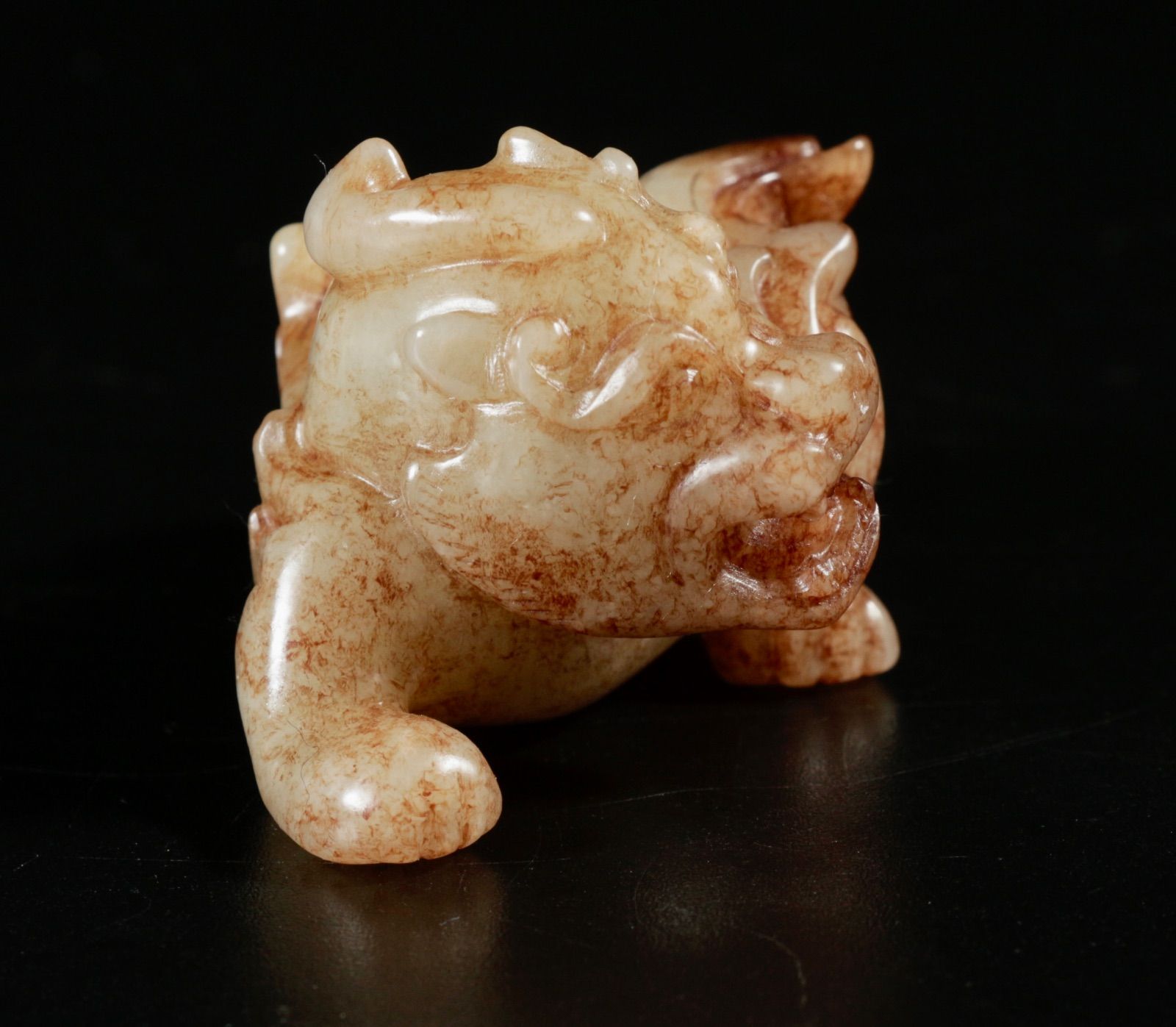 中古 和田玉風 辟邪瑞獣彫刻 把件 玉石製 瑞獣置物 中国美術 古玩CL0233 中古 和田玉風 辟邪瑞獣彫刻 把件 玉石製 瑞獣置物 中国美術 古玩