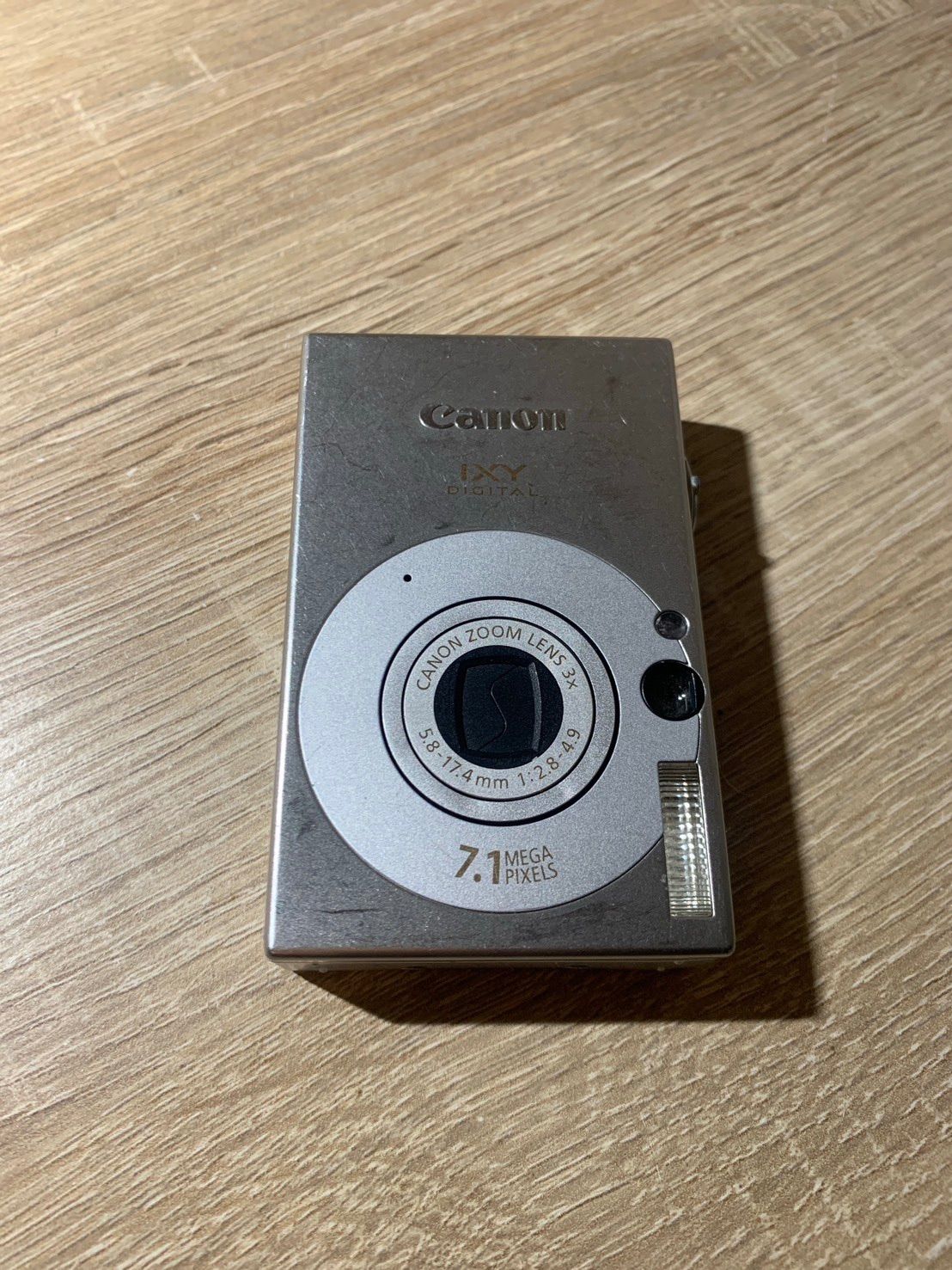 1467 Canon IXY DIGITAL 10 シルバー デジカメ ジャンク品【ネ