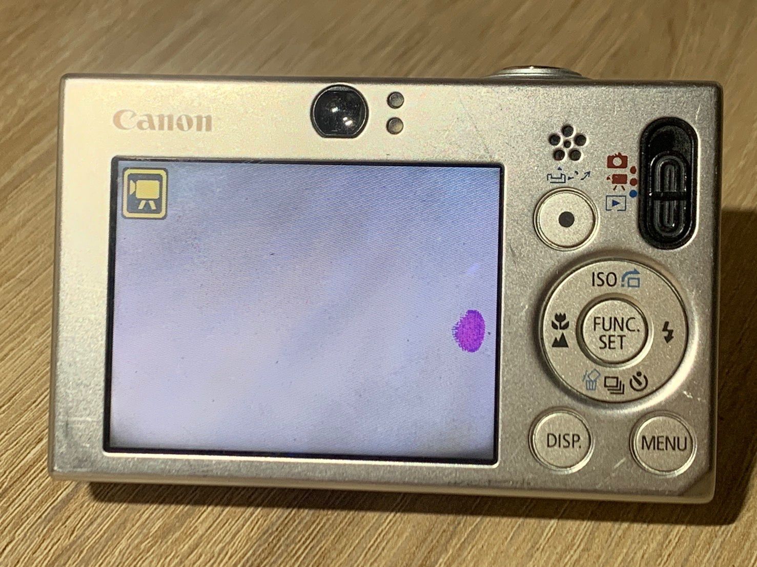 1467 Canon IXY DIGITAL 10 シルバー デジカメ ジャンク品【ネ