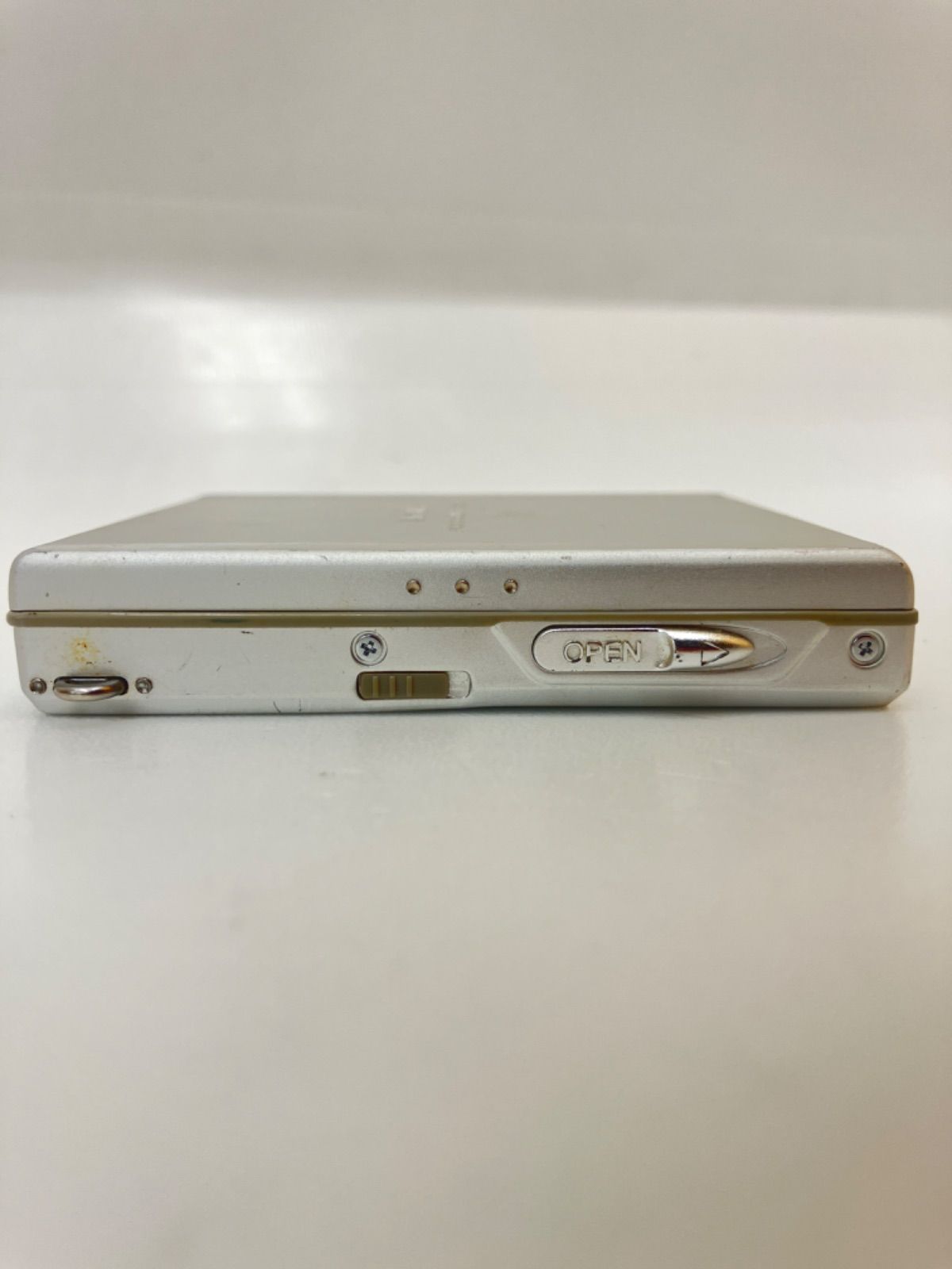 □ SHARP シャープ MD-ST531-S ポータブルMDプレイヤー - メルカリ
