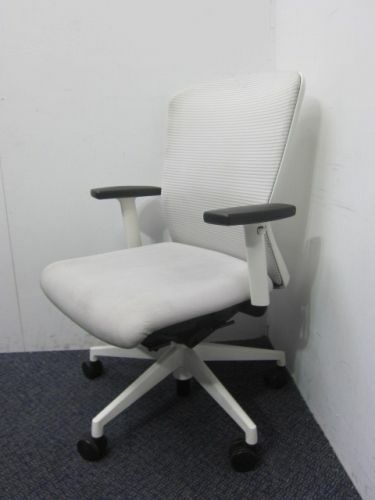 【中古品】 可動肘付エルフィチェア グレー