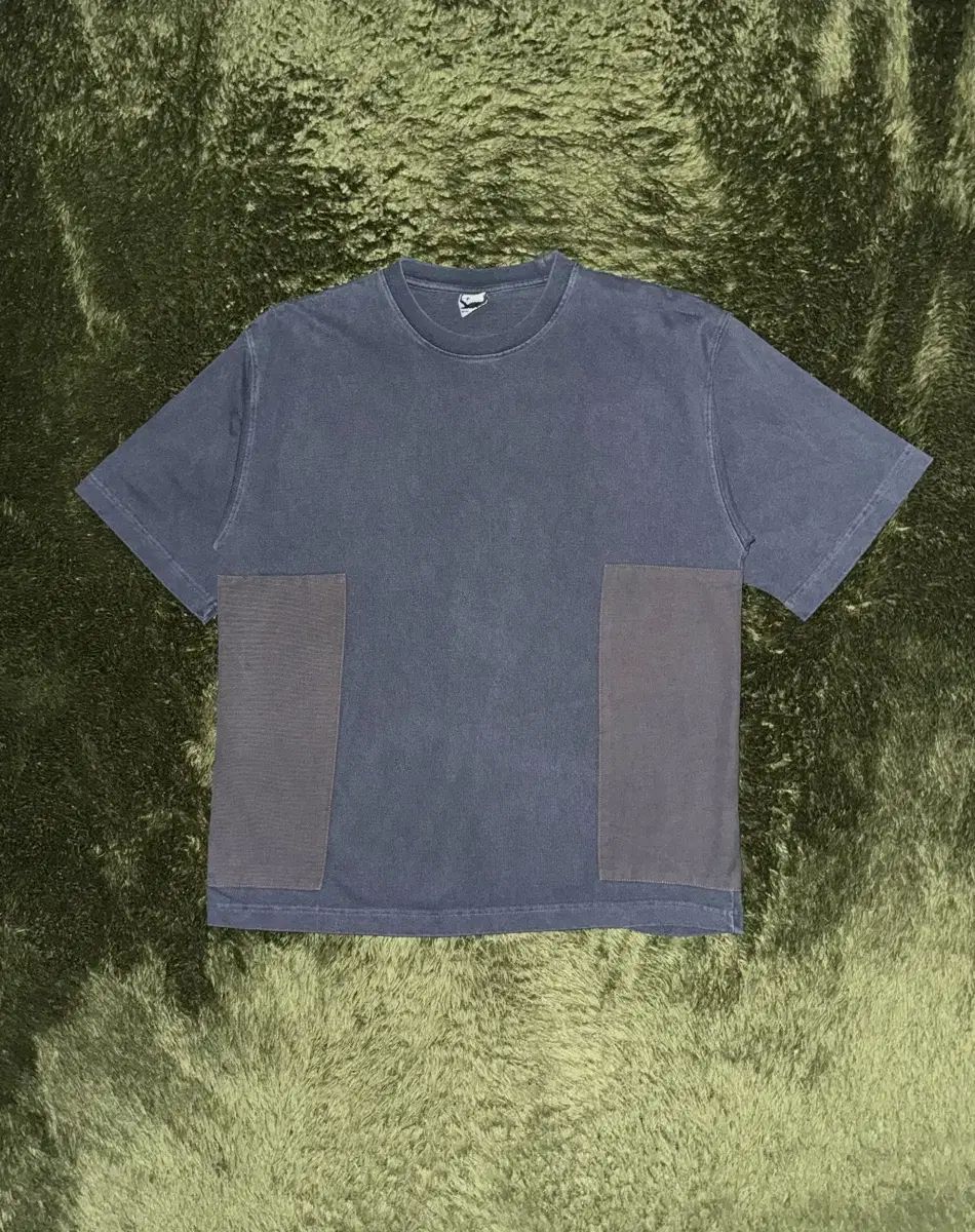 L GR10K GR10K パネル デザインテープ コットン Tシャツ ネイビー
