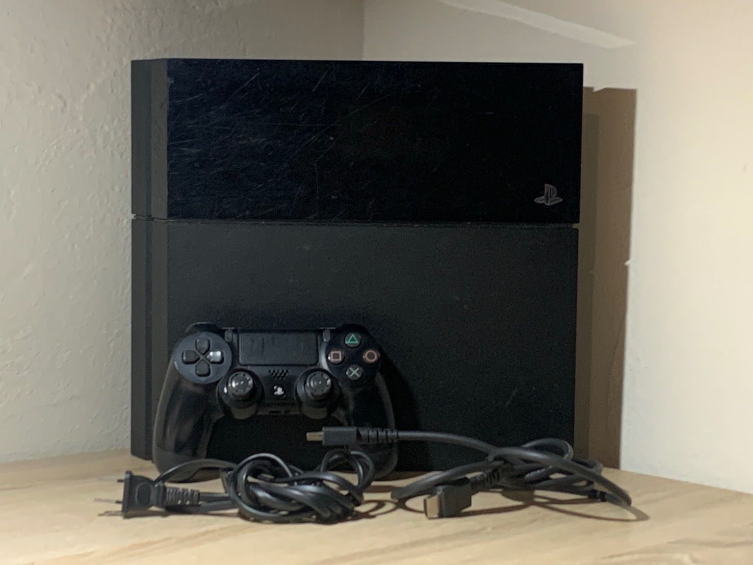 1476 PlayStation 4 CUH-1100A ブラック ジャンク品【宅】