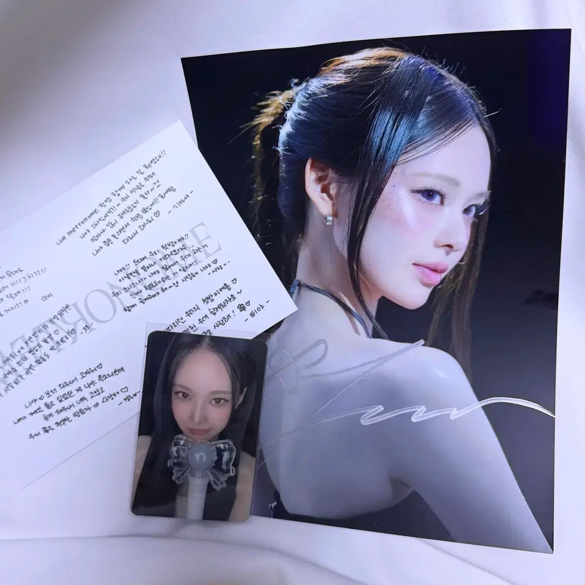 いずな 방 지민 メトロノーム 1週目 音楽中心 サインはがき 公開番組 サノク トレカ