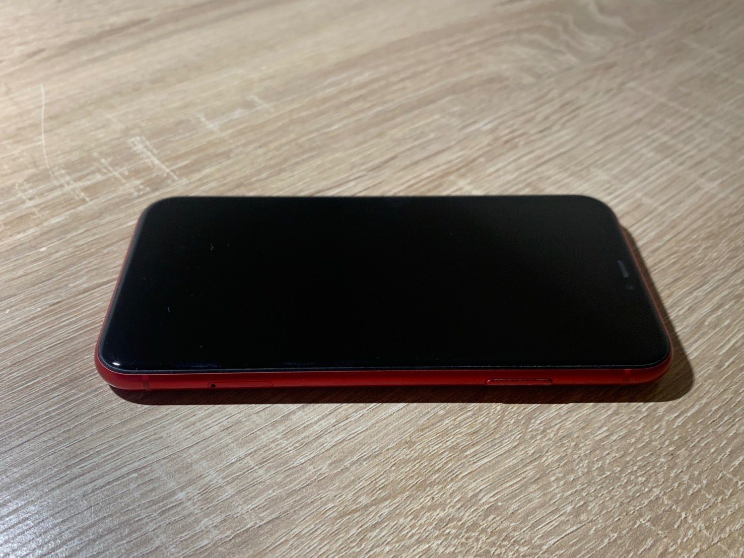 iPhone 11 64GB レッド ジャンク品 音量調整不可 - メルカリ