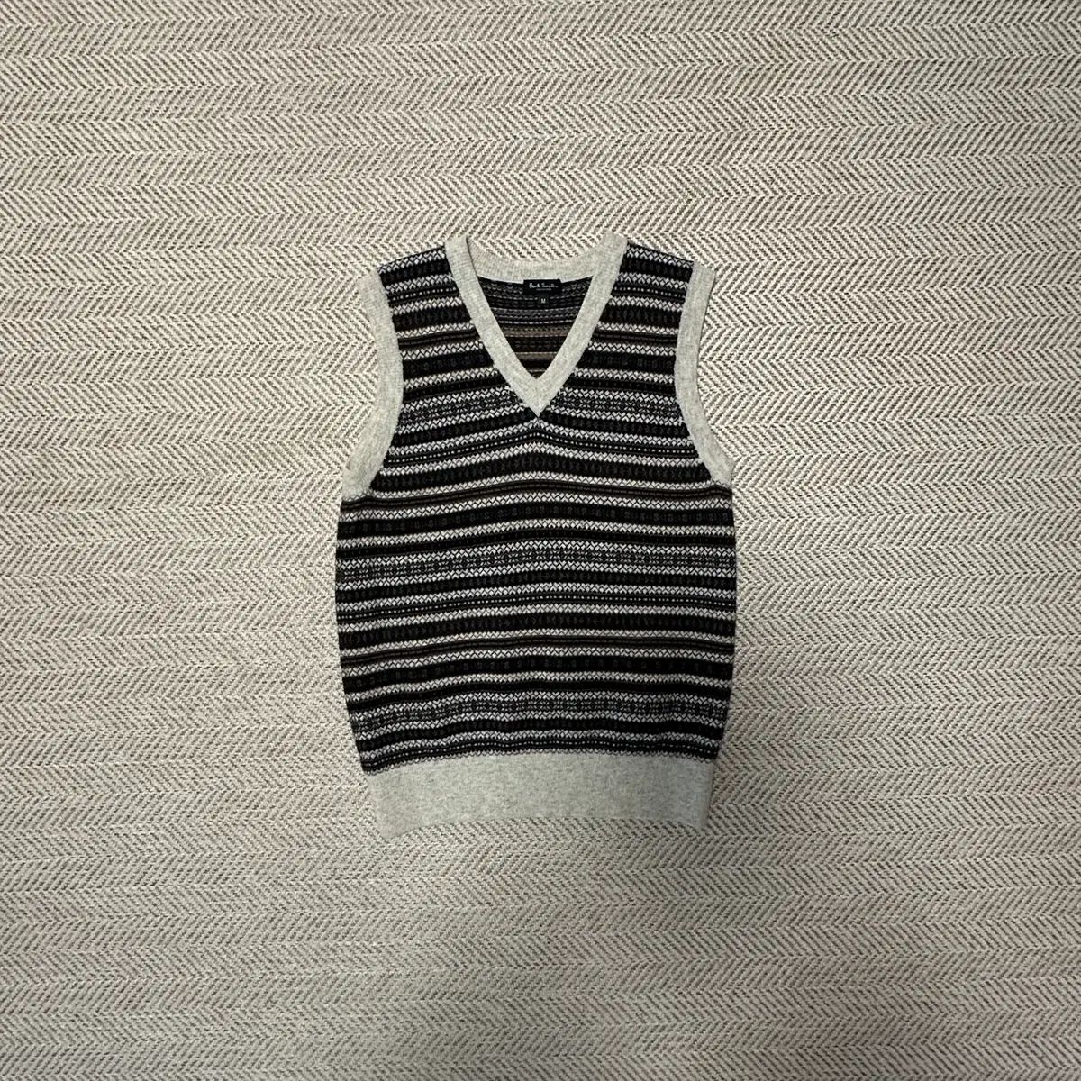 PAUL SMITH japan made v neck knit vest