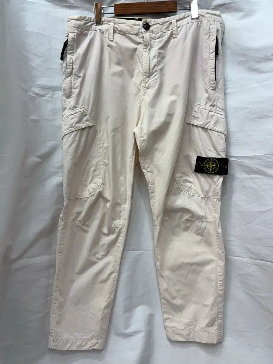 STONE ISLAND ストーンアイランド カーゴ パンツ アイボリー 34サイズ(正規品)