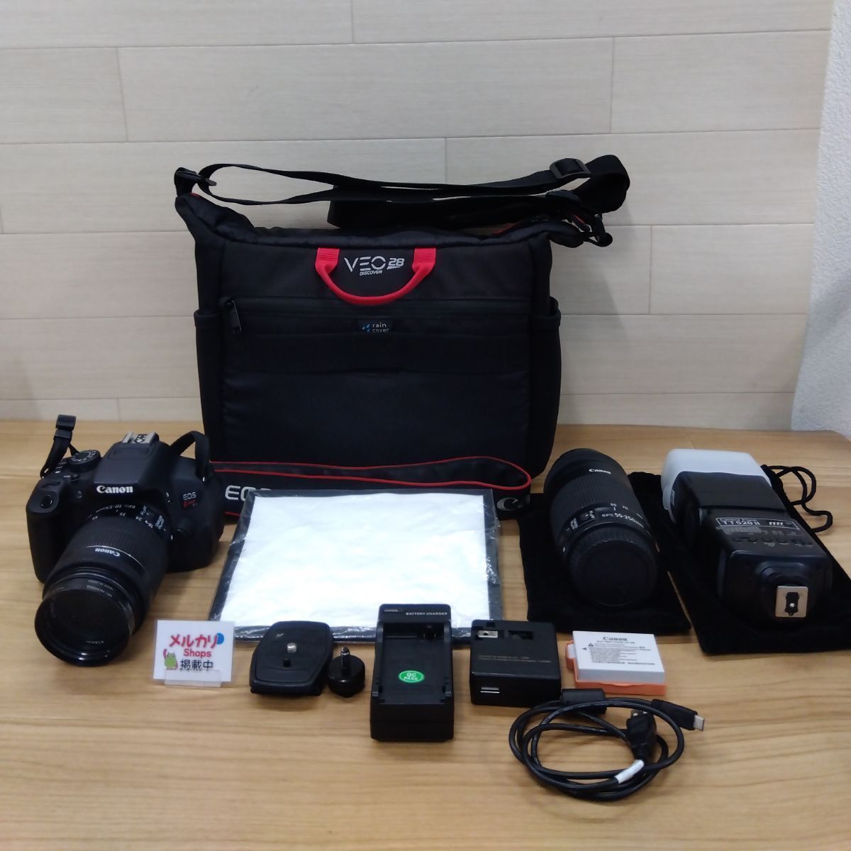Canon EOS Kiss X7デジタル一眼レフカメラ EF-S18-55mm F3.5-5.6 IS STMレンズ装着 コンパクト その他セット 中古 簡易動作確認済 送料無料 4131