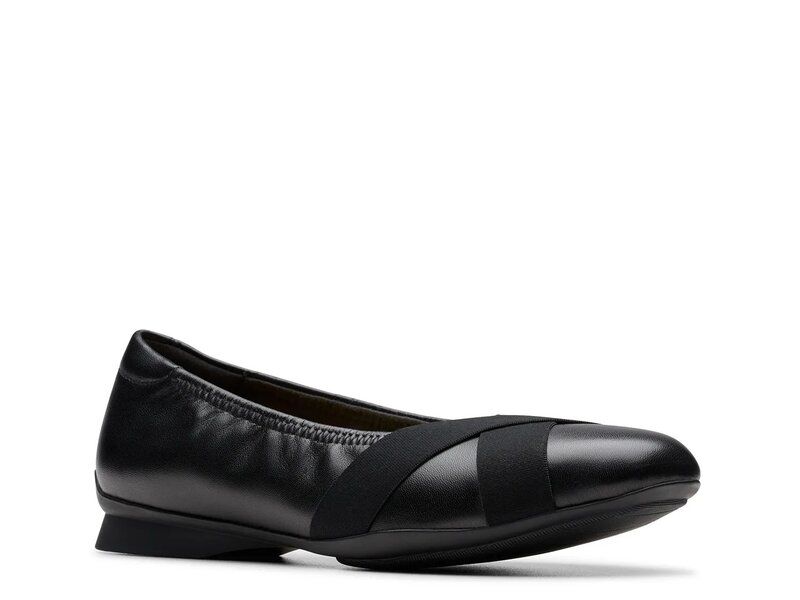 クラークス レディース シューズ スリッポン・ローファー Clarks Jazmynn Gem SlipOn Black Leather ブラック