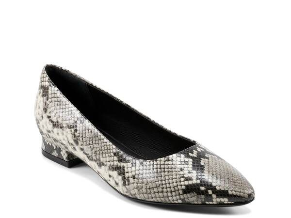 ロックポート レディース シューズ パンプス Rockport Tessa Flat BlackWhite Animal Print ホワイト