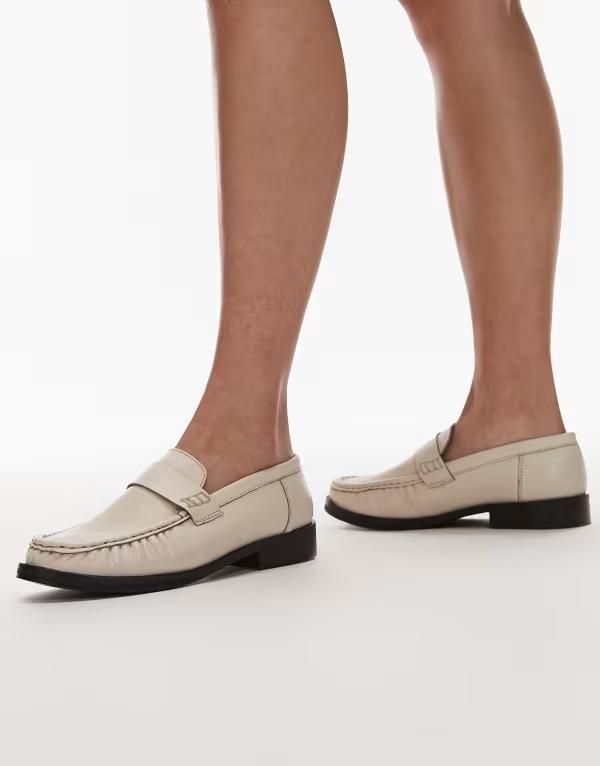 トップショップ レディース シューズ スリッポン・ローファー ギャザー レザー ローファー Topshop Carey leather loafers with ruched detail in bu