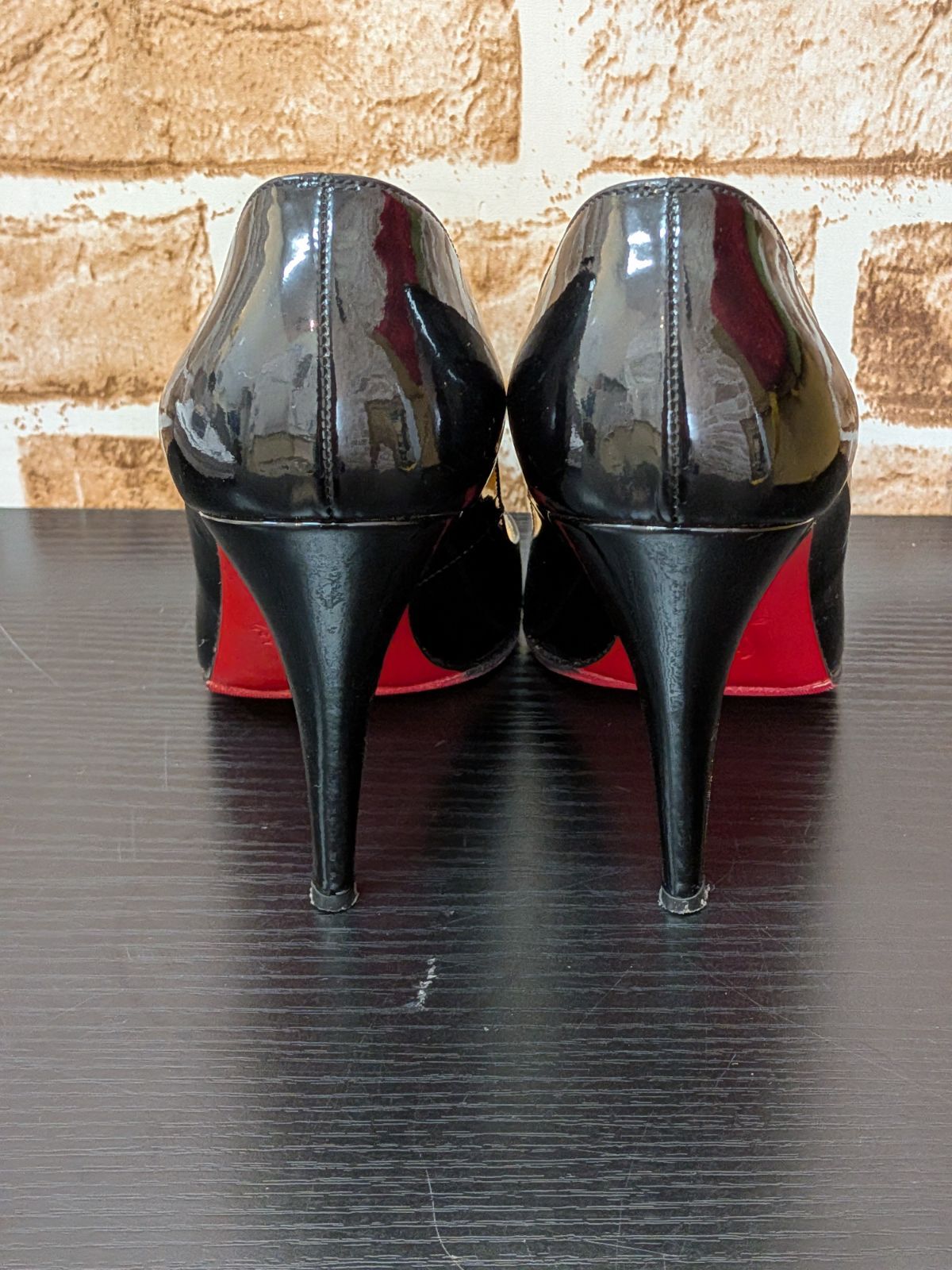 保存袋付き美品✨ルブタン　ハイヒールパンプス　エナメル　黒　35.5 美品】クリスチャン ルブタン Louboutin エナメル パンプス ブラック