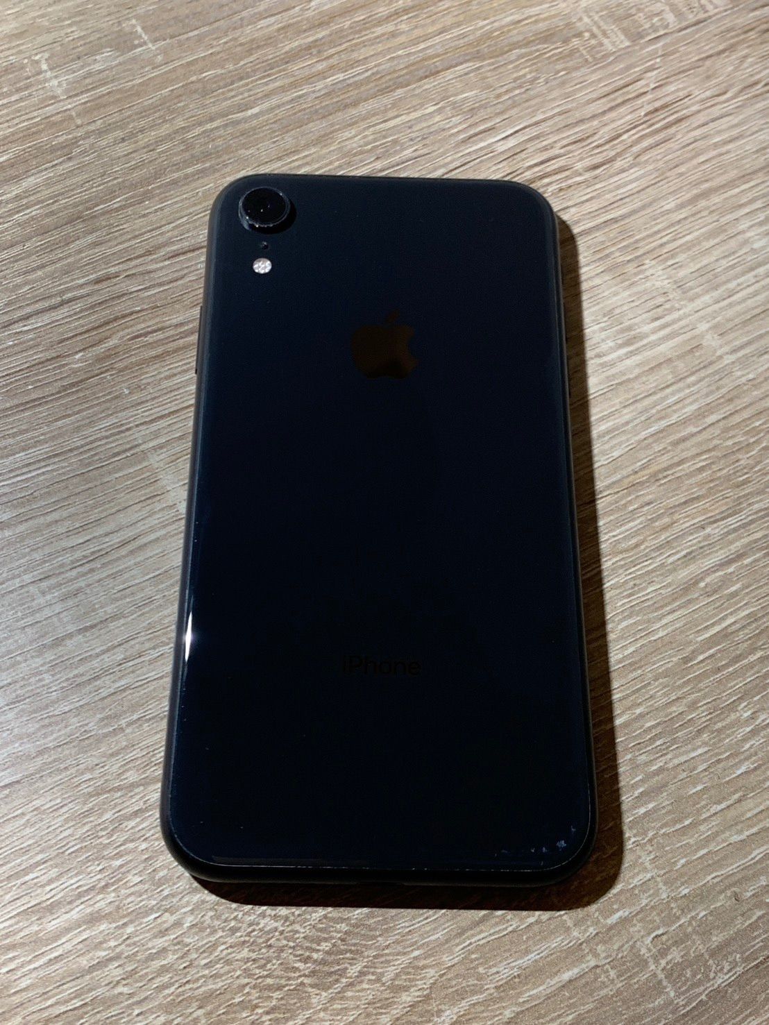 iPhone XR 64GB ブラック 動作確認済 やや傷あり - メルカリ