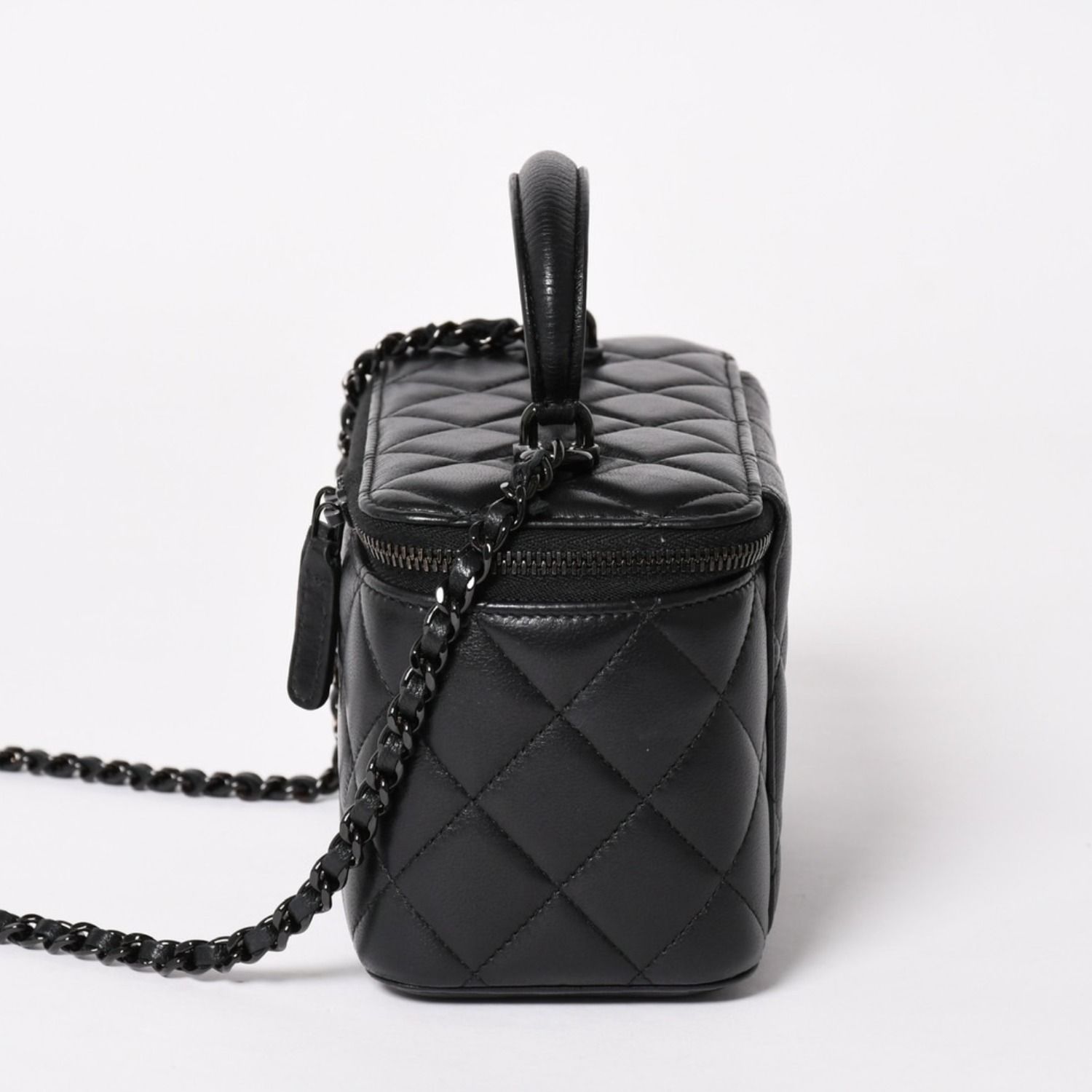 極美品 CHANEL シャネル SO BLACK ソーブラック ヴァニティ チェーン