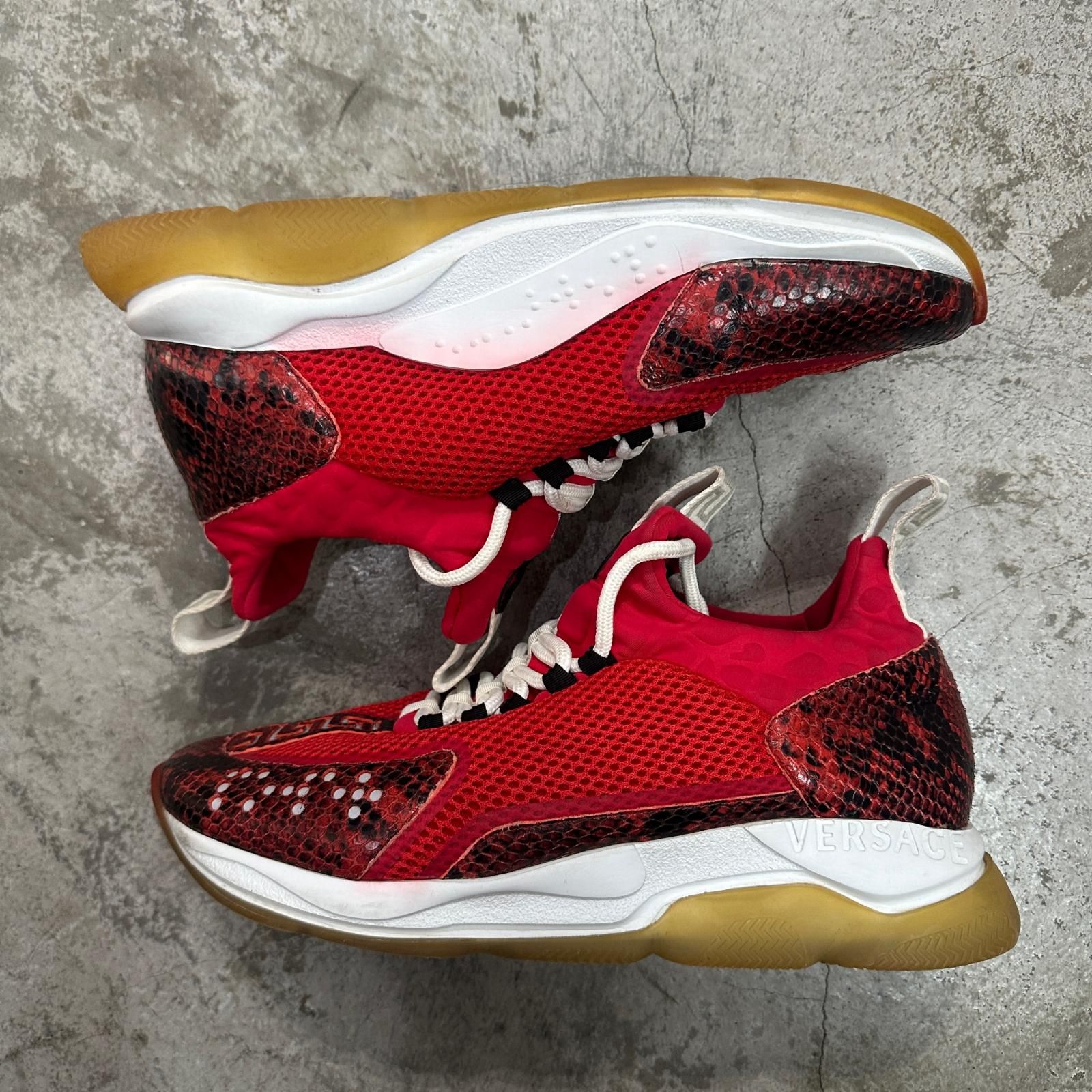 VERSACE chain reaction チェーンリアクション スニーカー