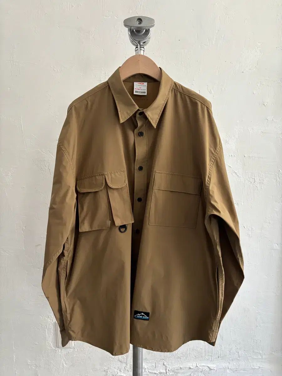 BEAMS X TIGORA ビームス X ティゴラ ベージュ ユーティリティ シャツ