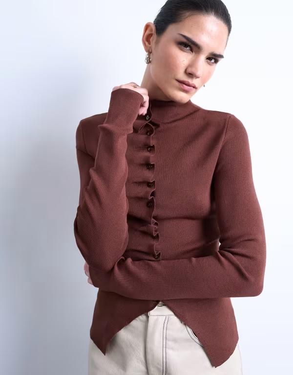 トップショップ レディース アウター ニット・セーター フリル Topshop knit ruffle button frontop in chocolate チョコレート