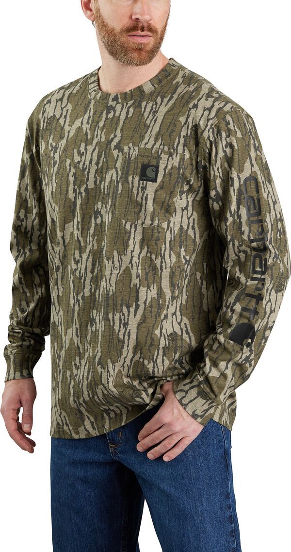 カーハート メンズ トップス シャツ ロゴ グラフィック Carhartt Mens Loose Fit Camo Logo Graphic Long Sleeve Shirt Mossy Oak B