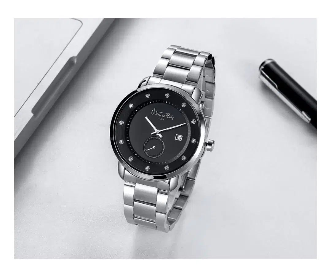 Sクラス メンズ VALENTINORUDY VR1130B メタル リストウォッチ 出品