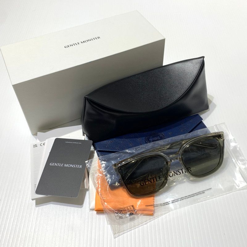 【中古品】 GENTLE MONSTER ジェントルモンスター SUNGLASSES BY BRC11 アイウェア サングラス オーバーサイズ スクエア 【203-260613-ko-10-tei】