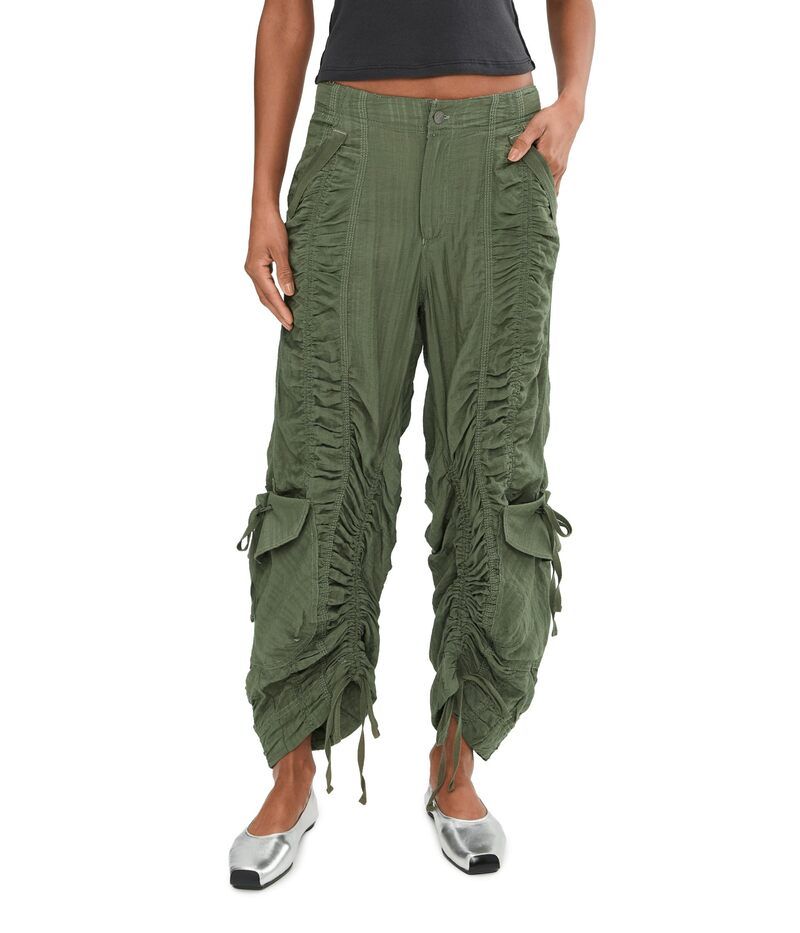 フリーピープル レディース ボトムス カジュアルパンツ Free People Scorpio Shirred Pants Lichen
