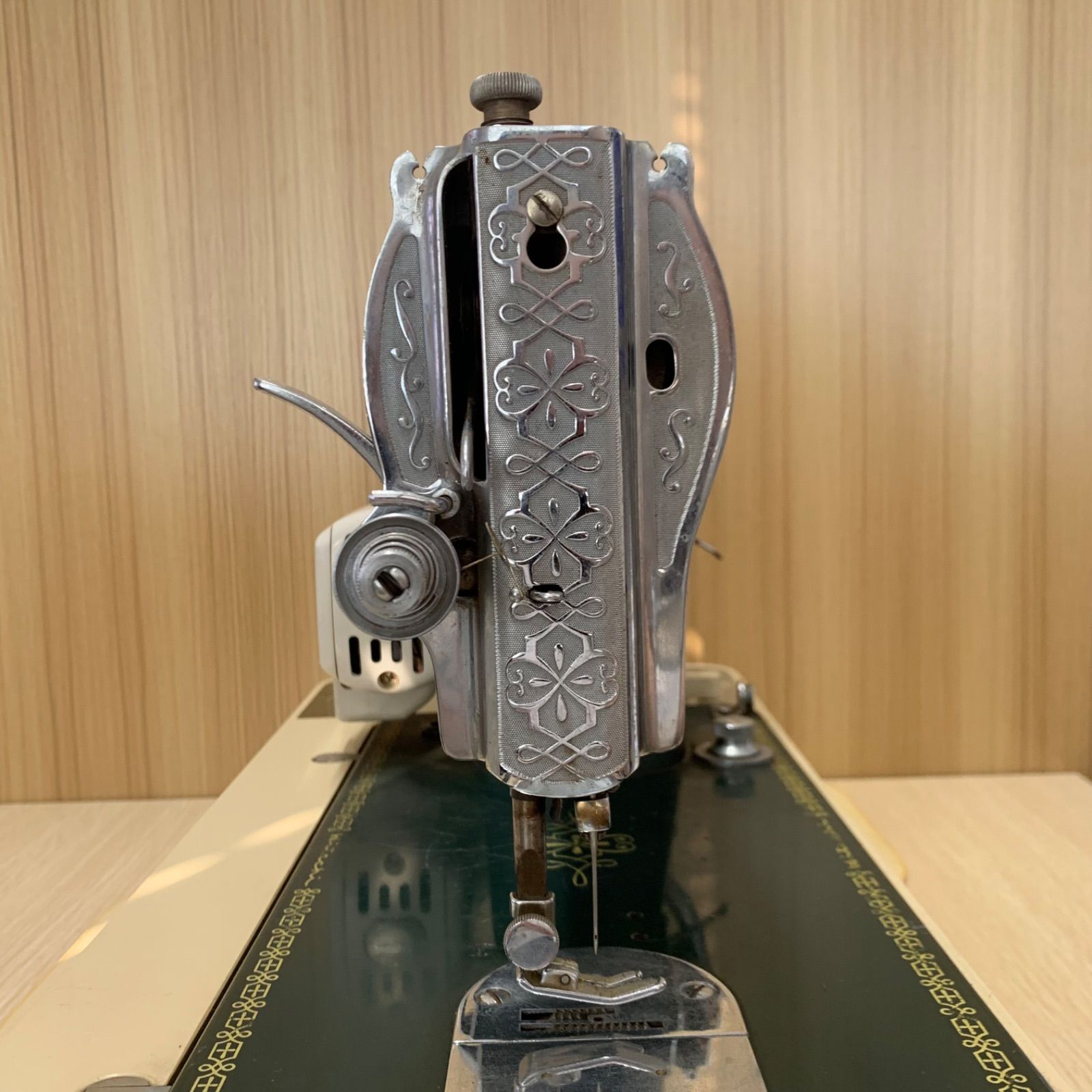 HITACHI（日立）足踏みミシン 本体 おまけ付き A475 - メルカリ